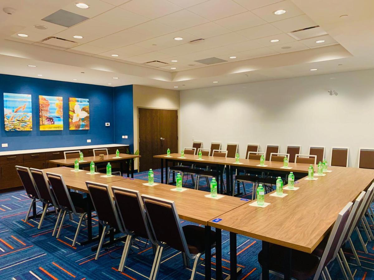 Hampton Inn By Hilton Port Hope Cobourg 외부 사진